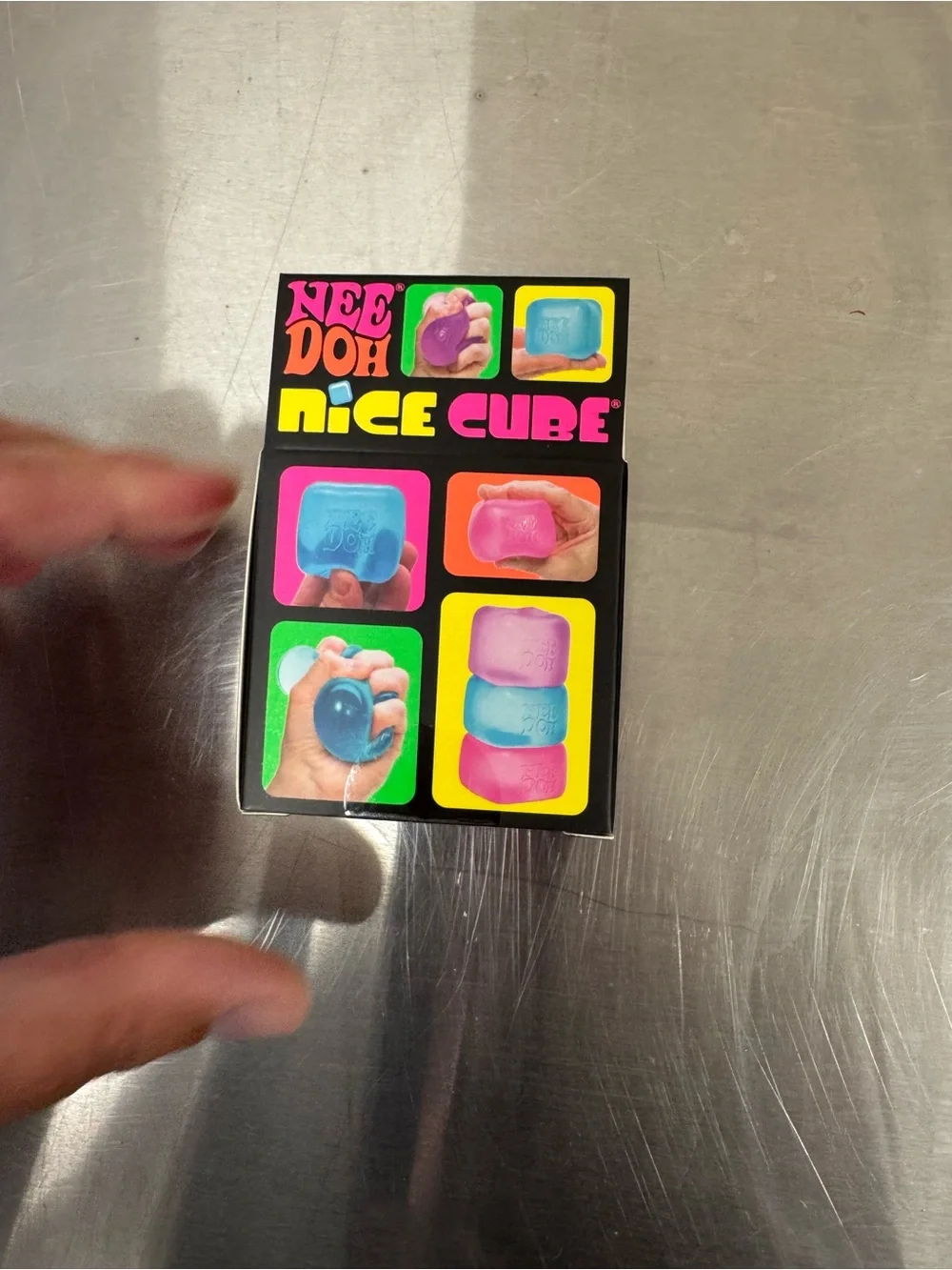 NeeDoh Nice Cube Pink Super Solid Squish -